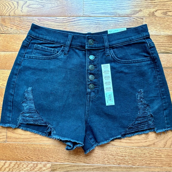 NEW Juniors Black Distressed Jean Shorts 9/29W High Rise Mom Short - Picture 1 of 6
